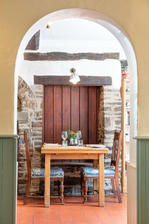 The Coach House Hotel Bishop's Castle Luaran gambar